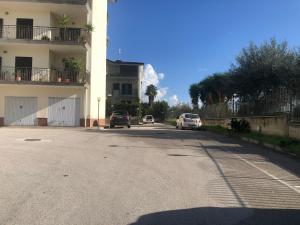 Το κτήριο όπου στεγάζεται  το διαμέρισμα