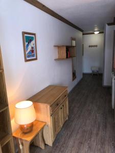 Kuchyň nebo kuchyňský kout v ubytování Studio Chalets de Solaise