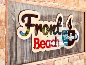 Certifikát, hodnocení, plakát nebo jiný dokument vystavený v ubytování โรงแรมฟร้อนบีช frontbeach