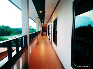 Fotografie z fotogalerie ubytování โรงแรมฟร้อนบีช frontbeach v destinaci Ban Pak Nam Pran