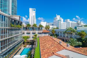 
a large building with a lot of windows at Lennox Miami Beach in Miami Beach
