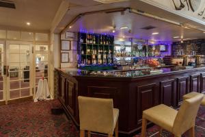 Lounge nebo bar v ubytování Prince Of Wales Hotel