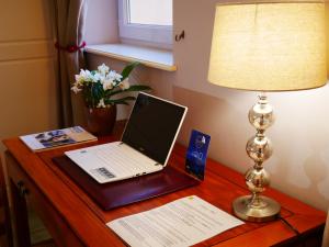 尼翁Logis Hôtel La Bastide des Monges的相册照片