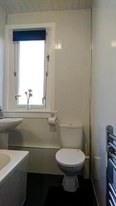 Ванная комната в Carnock Road Apartment - Silverburn Shopping Centre