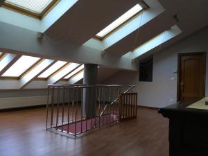 Zdjęcie z galerii obiektu Duplex Rosalia De Castro. Ribadavia w mieście Ribadavia