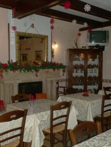 Restoran ili drugo mesto za obedovanje u objektu Albergo Andromeda