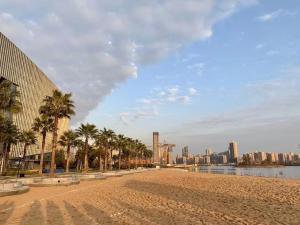 ชายหาดของเซอร์วิสอพาร์ตเมนต์หรือชายหาดที่อยู่ใกล้ ๆ