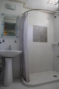 Koupelna v ubytování Bora Sky Hotel