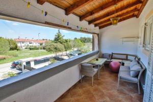 Balkón alebo terasa v ubytovaní A4 Goga 1 two bedroom apartment near the beach and the sea