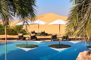 Bazén v ubytování Telal Resort Al Ain nebo v jeho okolí