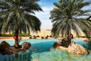 Bazén v ubytování Telal Resort Al Ain nebo v jeho okolí