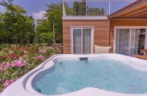 Bazén v ubytovaní Dune Agriturismo alebo v jeho blízkosti