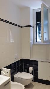 A bathroom at BLURAPALLO Még 27 kép