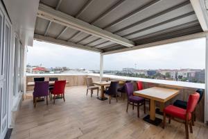 Balkón nebo terasa v ubytování World Point Hotel Besyol