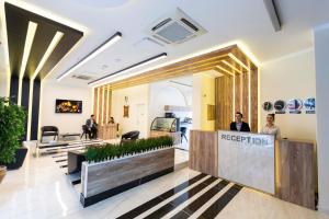 TV a/nebo společenská místnost v ubytování World Point Hotel Besyol