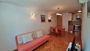 Kuchyňa alebo kuchynka v ubytovaní Apartment Jen