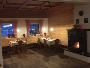 Fotografie z fotogalerie ubytování Hotel Žalý Apartmány na Benecku + 37 fotografií