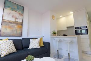 Kuchyňa alebo kuchynka v ubytovaní Apartamento Luis Morote Plaza Santa Catalina