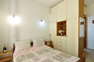 Fotografie z fotogalerie ubytování 3BR Corfu town suburbs apartment v destinaci Alepou + 11 fotografií