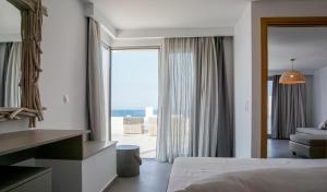 アギア・ペラギアにあるLaia Seafront Luxury Apartmentsのギャラリーの写真