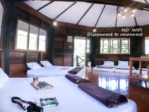Posezení v ubytování Hidden Treehouse in Khao Yai (8 PAX)