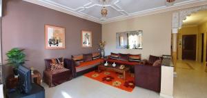 אזור ישיבה ב-Oranger Family House - Marrakech