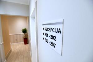 Majutusasutuses PRESIDENT olev sertifikaat, autasu, silt või muu dokument