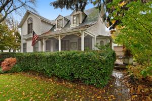 Gallery image of Butlers Quarters in Saugatuck