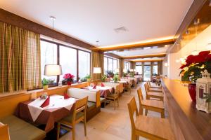 Restoran atau tempat lain untuk makan di Belvedere