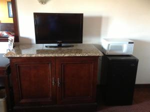Et tv og/eller underholdning på Heritage Inn Grand Prairie + 6 billeder