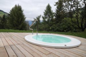 Una imagen general de la montaña o una montaña tomada desde la estadía rural 37 fotos más