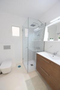 Kúpeľňa v ubytovaní Apartamento Luis Morote Plaza Santa Catalina