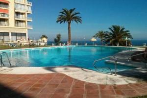 Basen w obiekcie SUNSET BEACH Charming apartment with jacuzzi lub w pobliżu