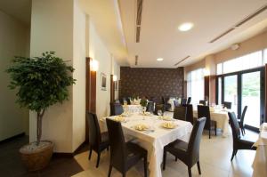 Restaurace v ubytování Hotel Fontana