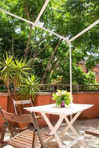 En have udenfor Roma Carina