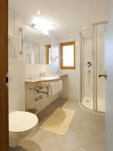 Koupelna v ubytování Hotel Maria Theresia