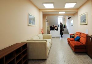 Posezení v ubytování Best Rest Guest Rooms