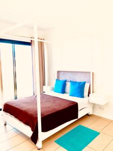 Katil atau katil-katil dalam bilik di Private Azuri Residence Resort Apartments