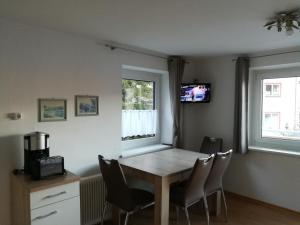 Telewizja i/lub zestaw kina domowego w obiekcie Apartment Waldhaus Opitz
