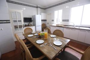 Kuchyňa alebo kuchynka v ubytovaní Apartamento Mar de Korus