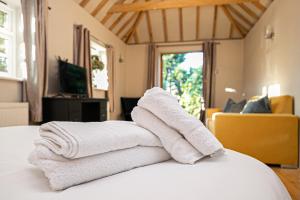 Pages Hotel and Guesthouse客房内的一张或多张床位