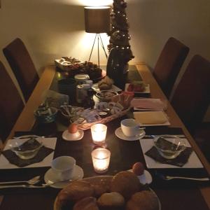 Essen im Privatzimmer oder in der Nähe