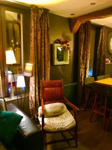 Gallery image of L’élégance au coeur du Médiéval in Provins