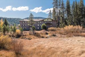 Gallery image of Truckee Donner Lodge in Truckee