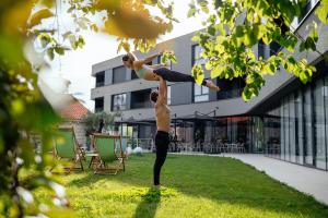 Zahrada ubytování One Suite Hotel