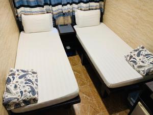 Postel nebo postele na pokoji v ubytování Sleep Inn