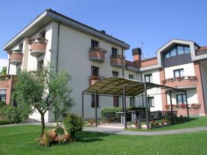 Budova, v ktorej sa hotel nachádza