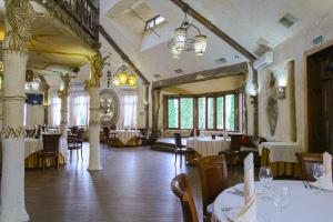 Εστιατόριο ή άλλο μέρος για φαγητό στο Трипільське Сонце