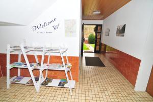 Palanda nebo palandy na pokoji v ubytování Haus Rheinterrasse
