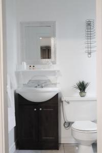 Kylpyhuone majoituspaikassa Auberge Valcartier